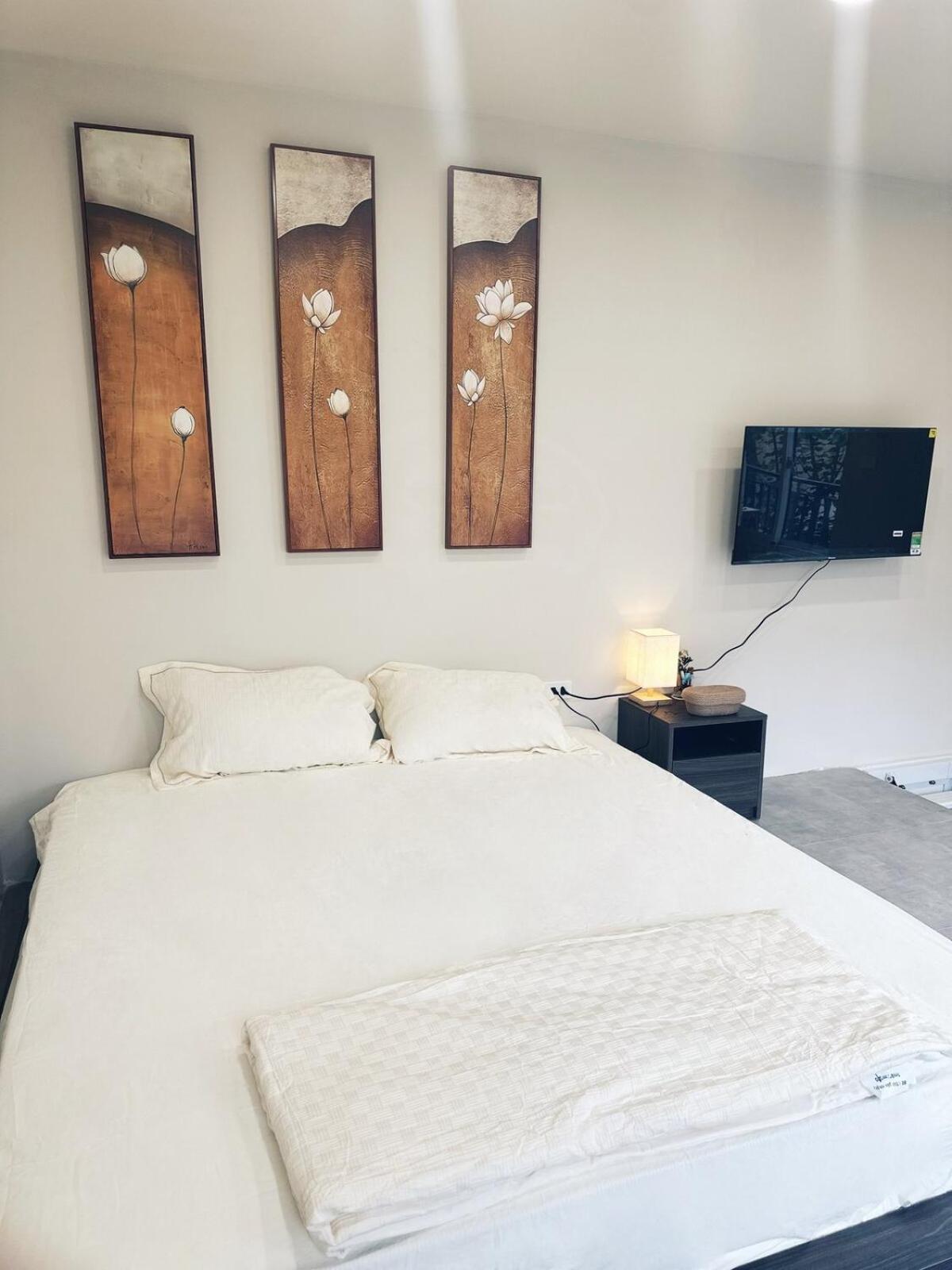 Appartement B House - 3 Bedroom 2 Bath, Balcony, Quiet, Old Quarter, 5ms *